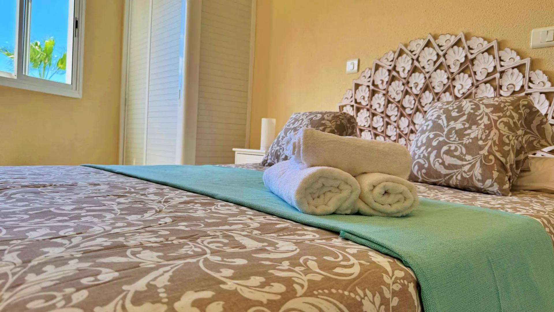 Appartement Cristianmar - Ocean View - 200Mt From The Beach Los Cristianos  Spanje