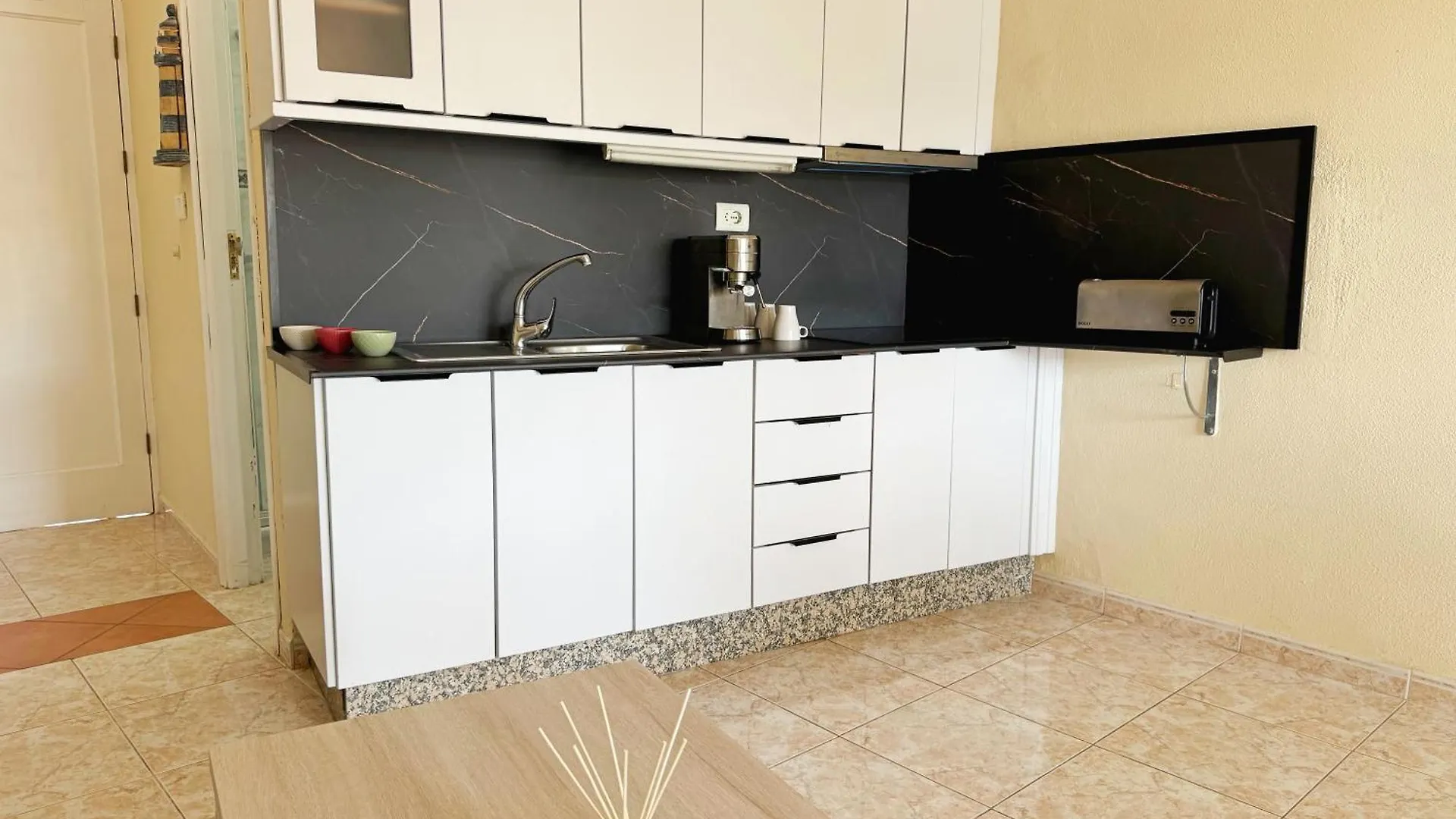 Appartement Cristianmar - Ocean View - 200Mt From The Beach Los Cristianos